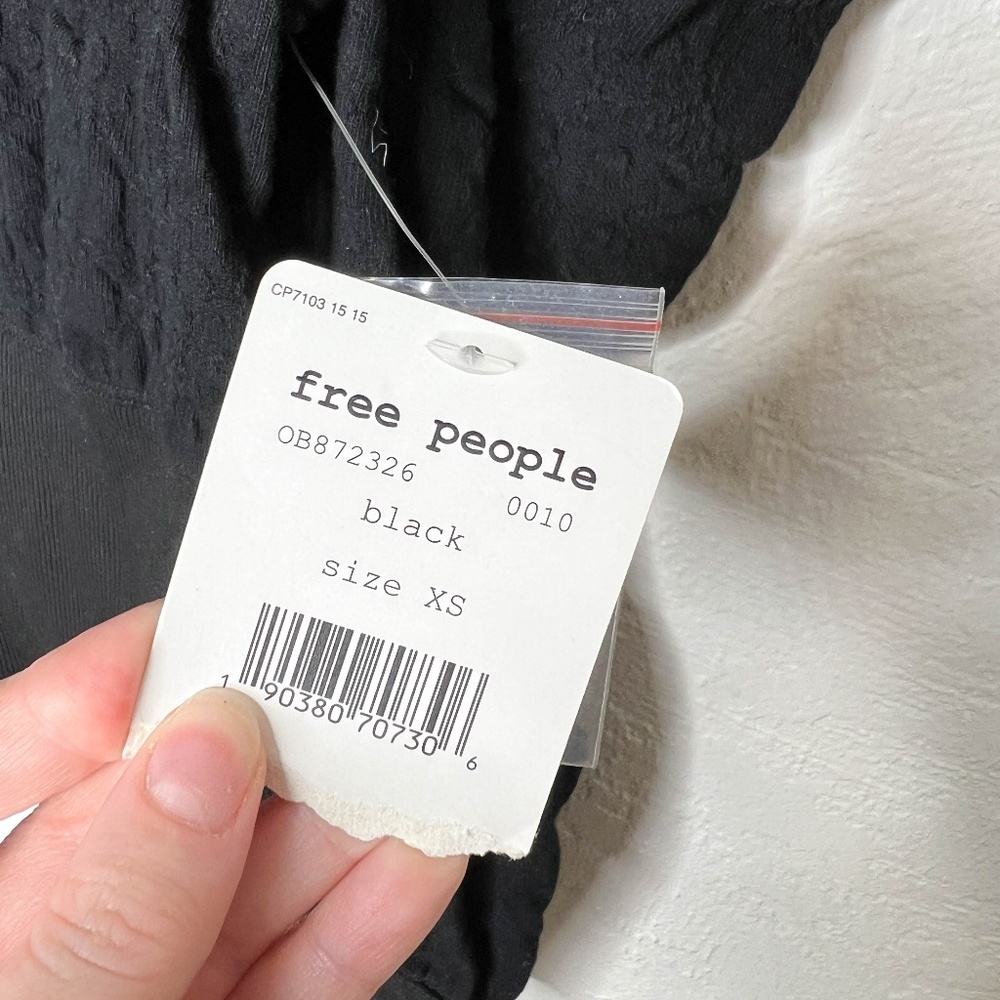 NWT Free People | Black Gemma Henley Blouse Ruched Shoulder Sleeve XS - Picture 6 of 15